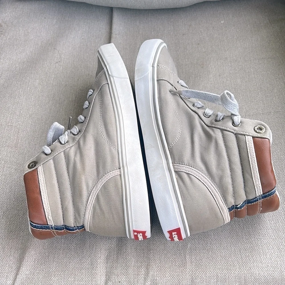 Levi’s Gray Brown Canvas High Top Sneakers Lace Up Casual Streetwear‎ Men’s 8.5